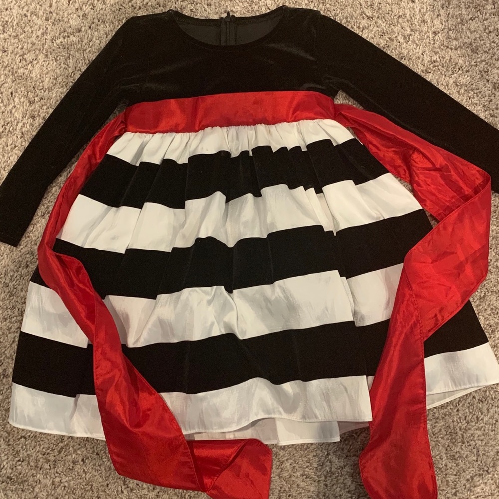 Toddler Girl’s Boutique Dress Sz 2T